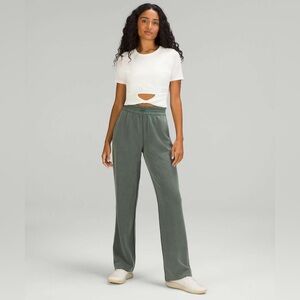 Lululemon Soft Stream high-rise pant